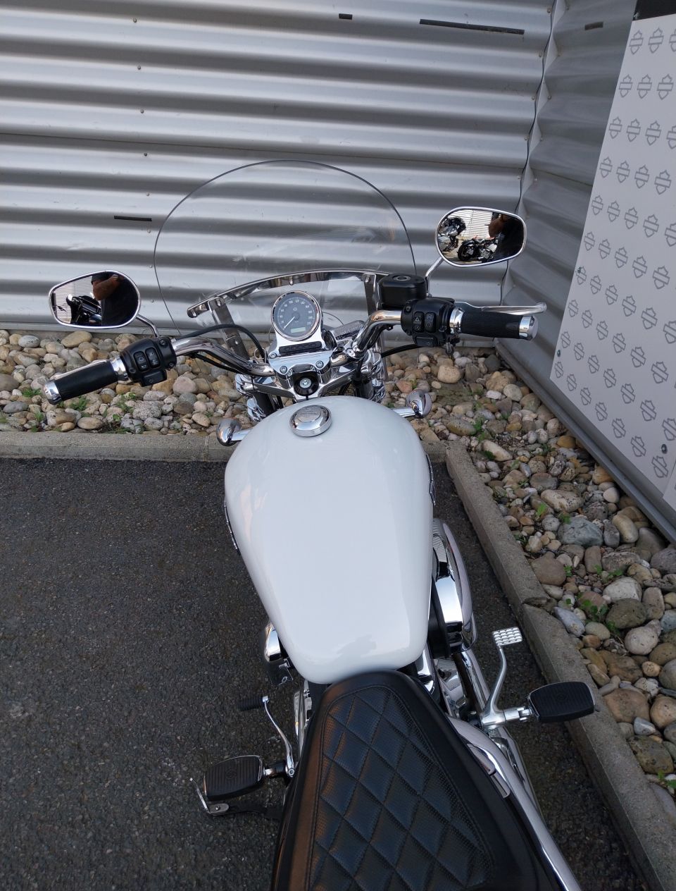 HARLEY-DAVIDSON SPORTSTER SUPERLOW 1200 T 4