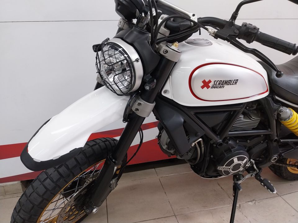 DUCATI SCRAMBLER 800 DESERT SLED 4