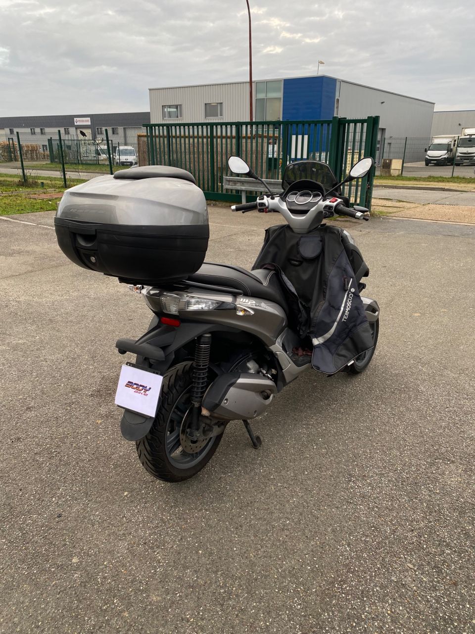 PIAGGIO MP3 300LT YOURBAN 4