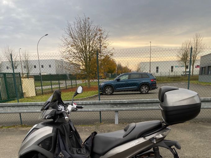 PIAGGIO MP3 300LT YOURBAN 4