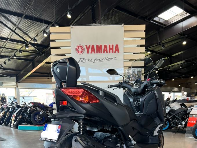YAMAHA XMAX 125 TECH MAX 4