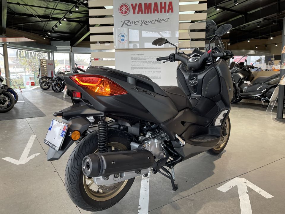 YAMAHA XMAX 125 TECH MAX 4