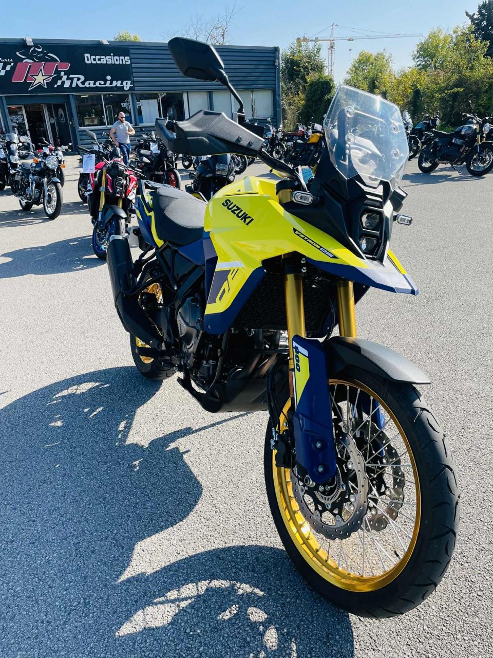 SUZUKI DL V-STROM 800DE 4