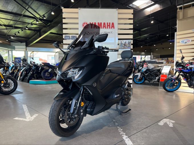 YAMAHA XP T-MAX 560 4