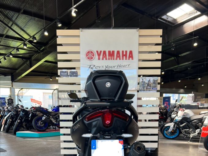 YAMAHA XP T-MAX 560 4