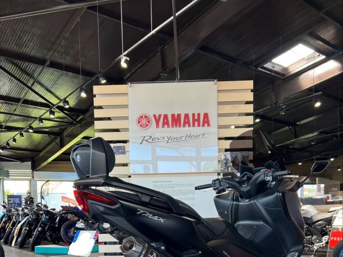 YAMAHA XP T-MAX 560 4