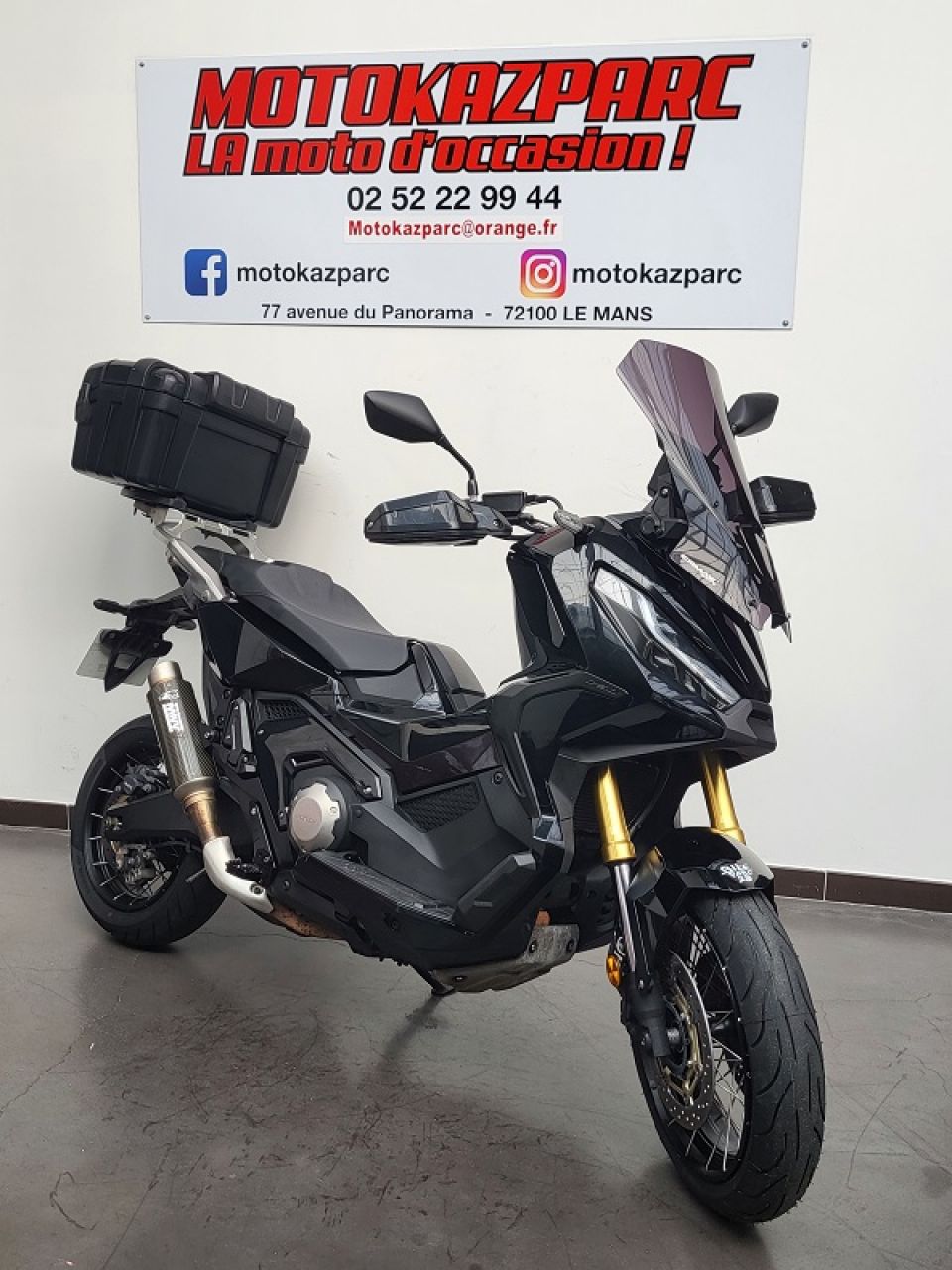 HONDA X-ADV 4
