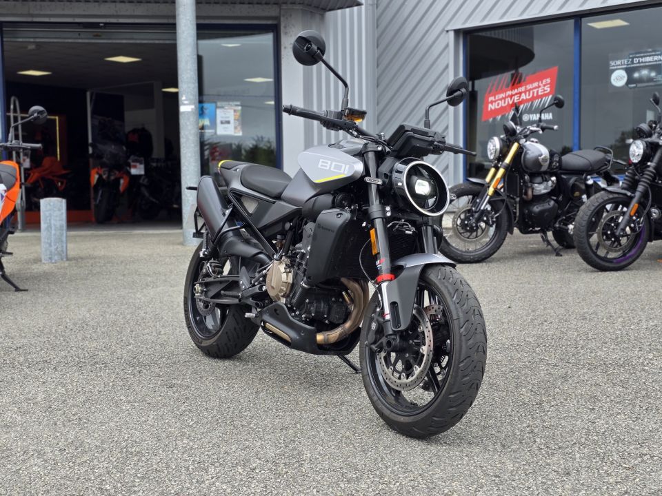 HUSQVARNA VITPILEN 801 L 4