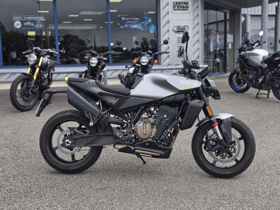 HUSQVARNA VITPILEN 801 L 4