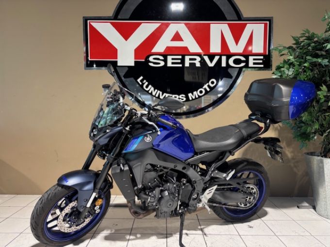 YAMAHA MT-09 4