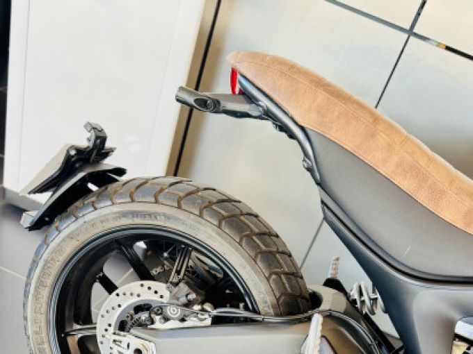 DUCATI Scrambler 800 4