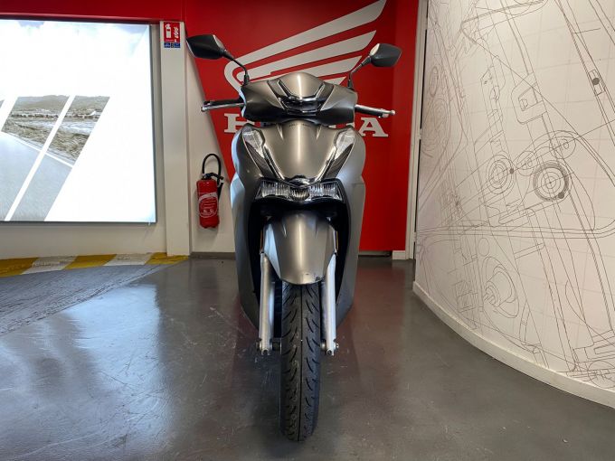 HONDA SH 350 TOP BOX 4