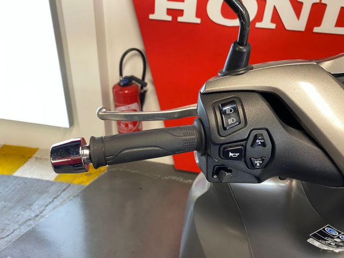 HONDA SH 350 TOP BOX 4