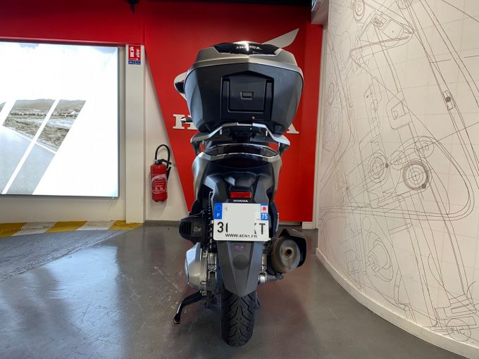 HONDA SH 350 TOP BOX 4