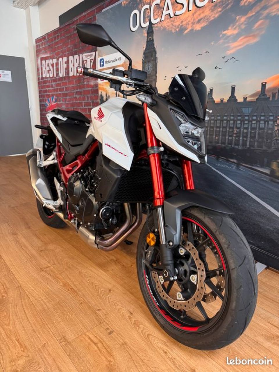 HONDA CB 750 HORNET 4