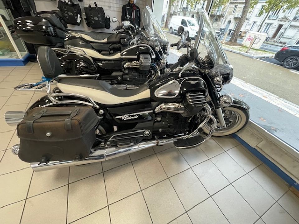 MOTO GUZZI CALIFORNIA 4