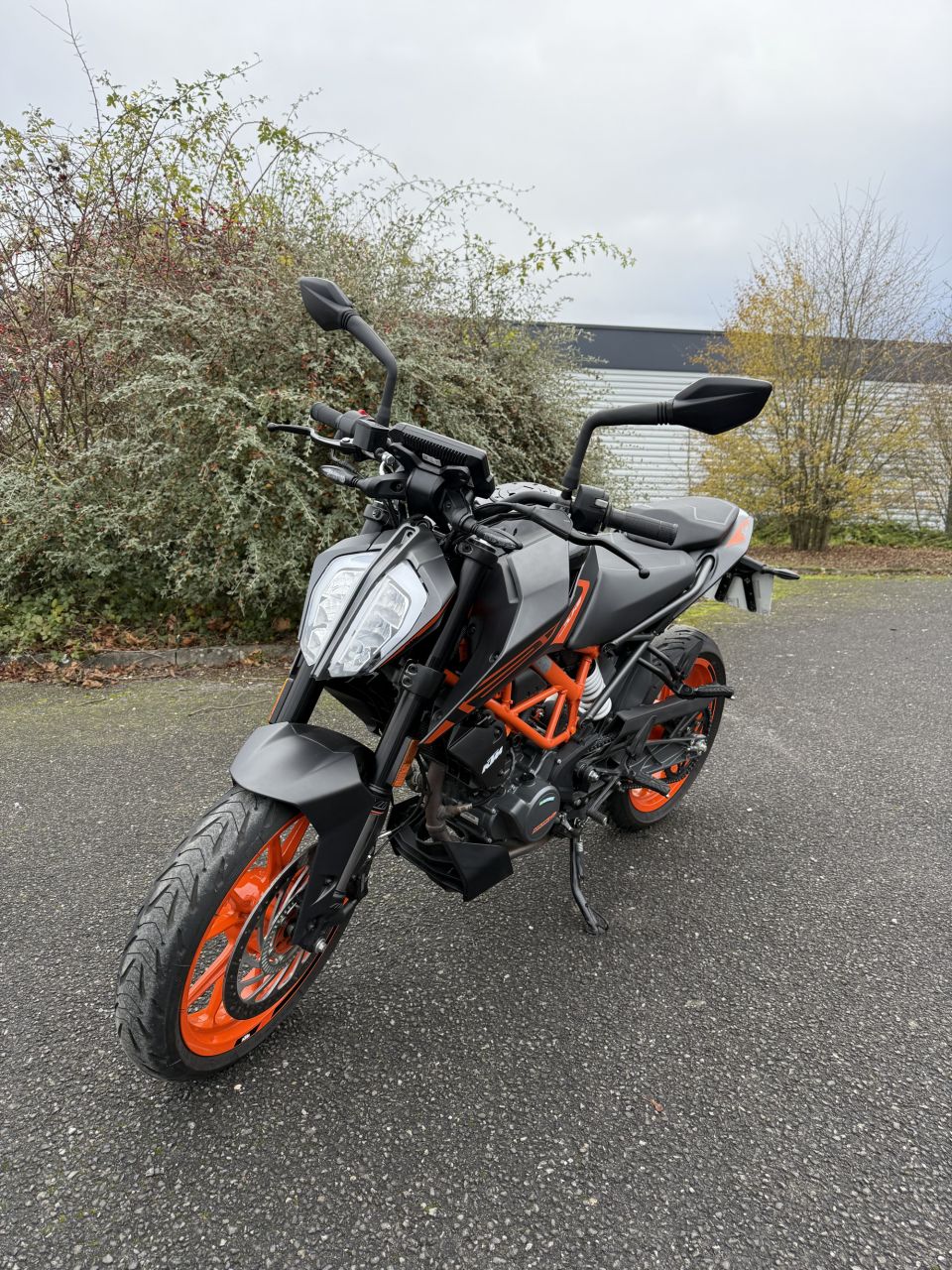 KTM 125 DUKE ABS 4