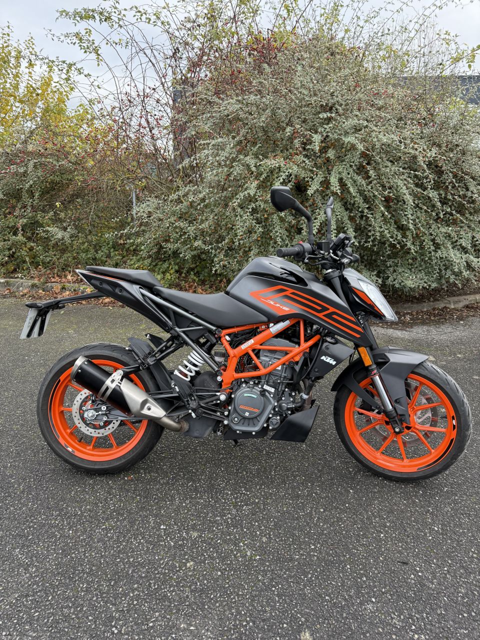 KTM 125 DUKE ABS 4