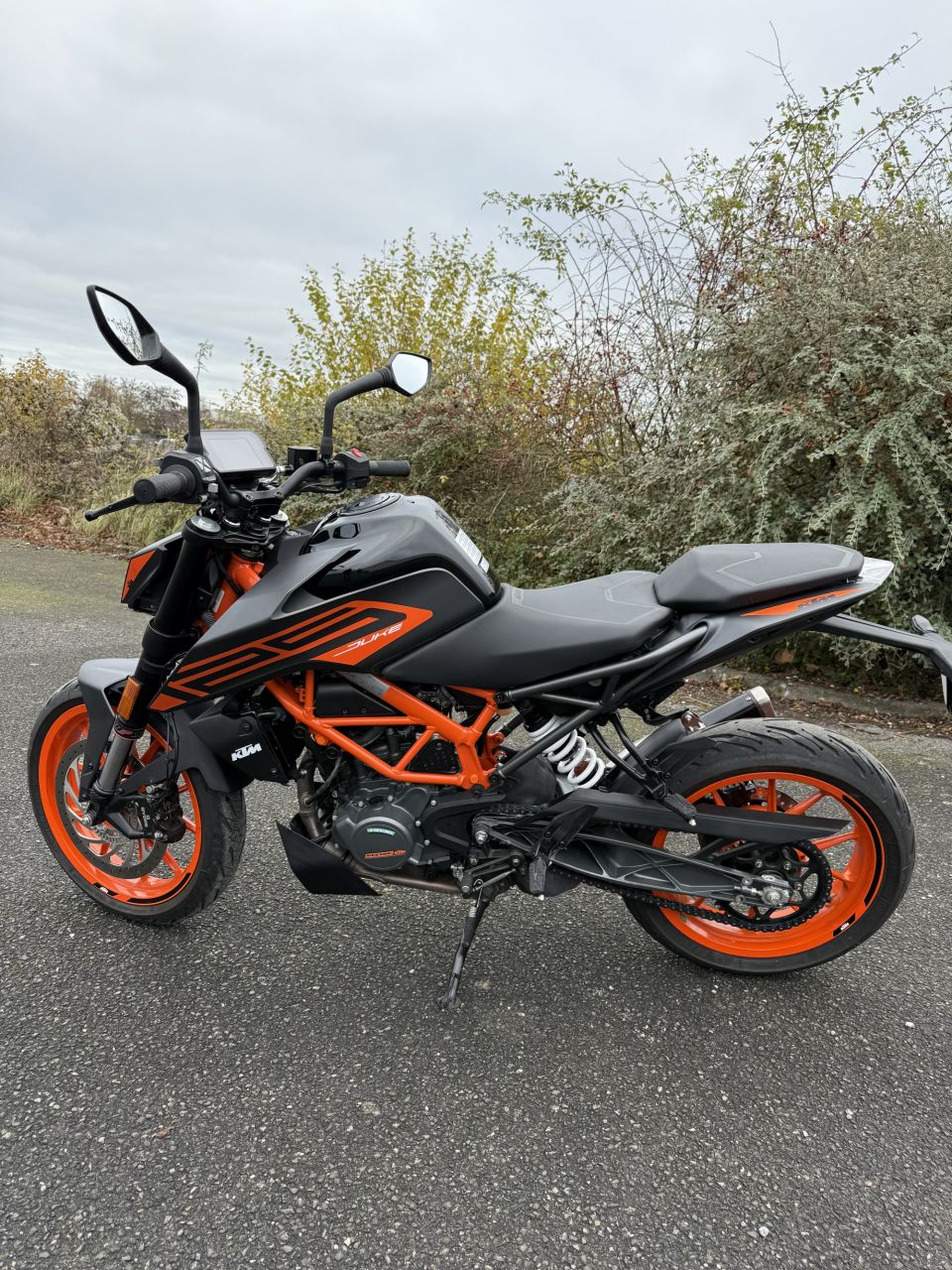 KTM 125 DUKE ABS 4