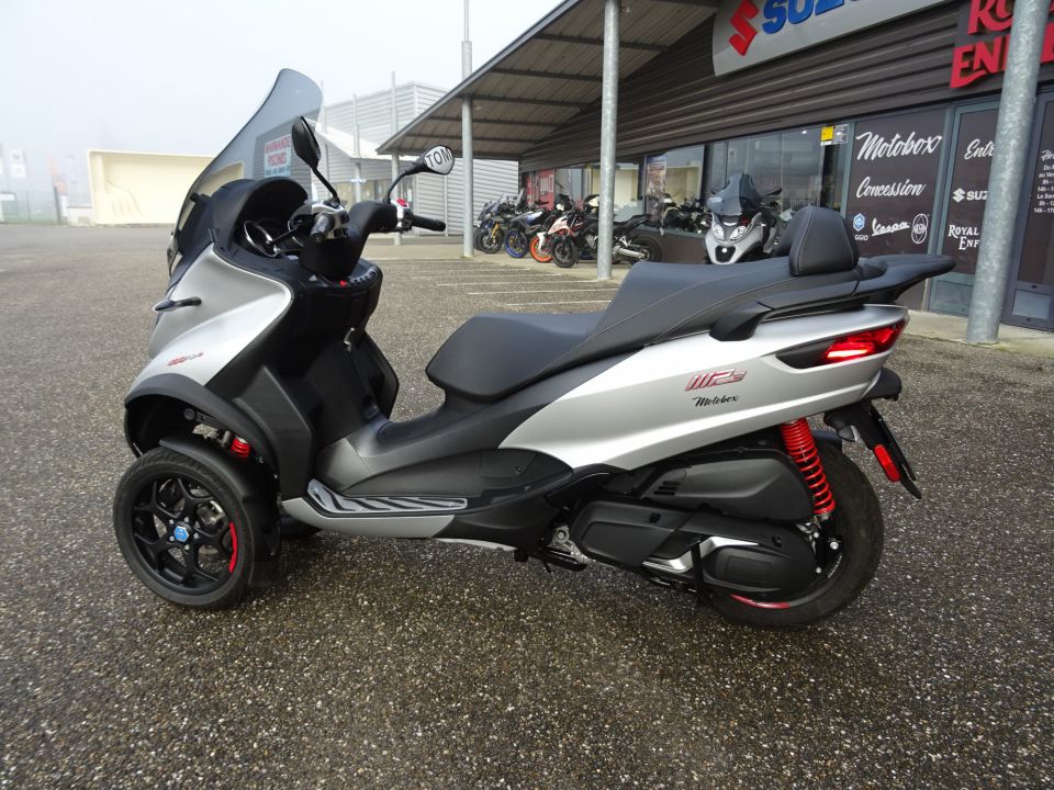 PIAGGIO MP3 400 4