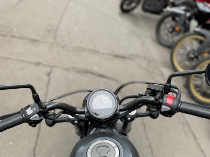 HONDA CMX 500 REBEL 4