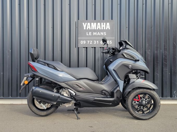 YAMAHA TRICITY 300 4