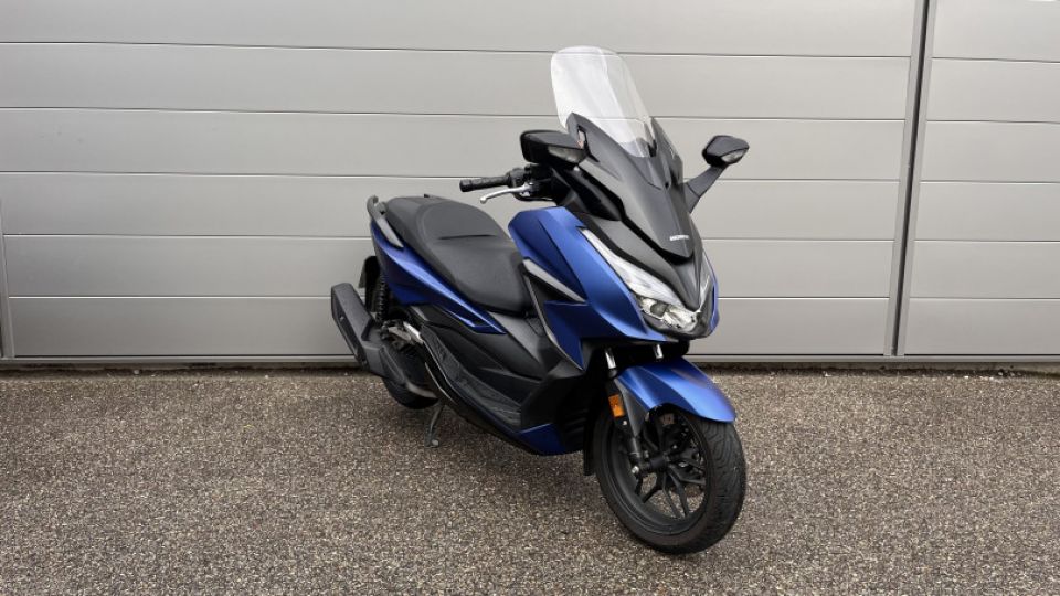 HONDA FORZA 125 ABS 4
