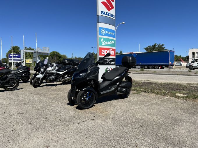 PIAGGIO MP3 310 HPE SPORT 4