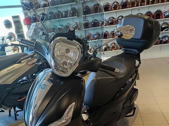 PIAGGIO BEVERLY 300 4
