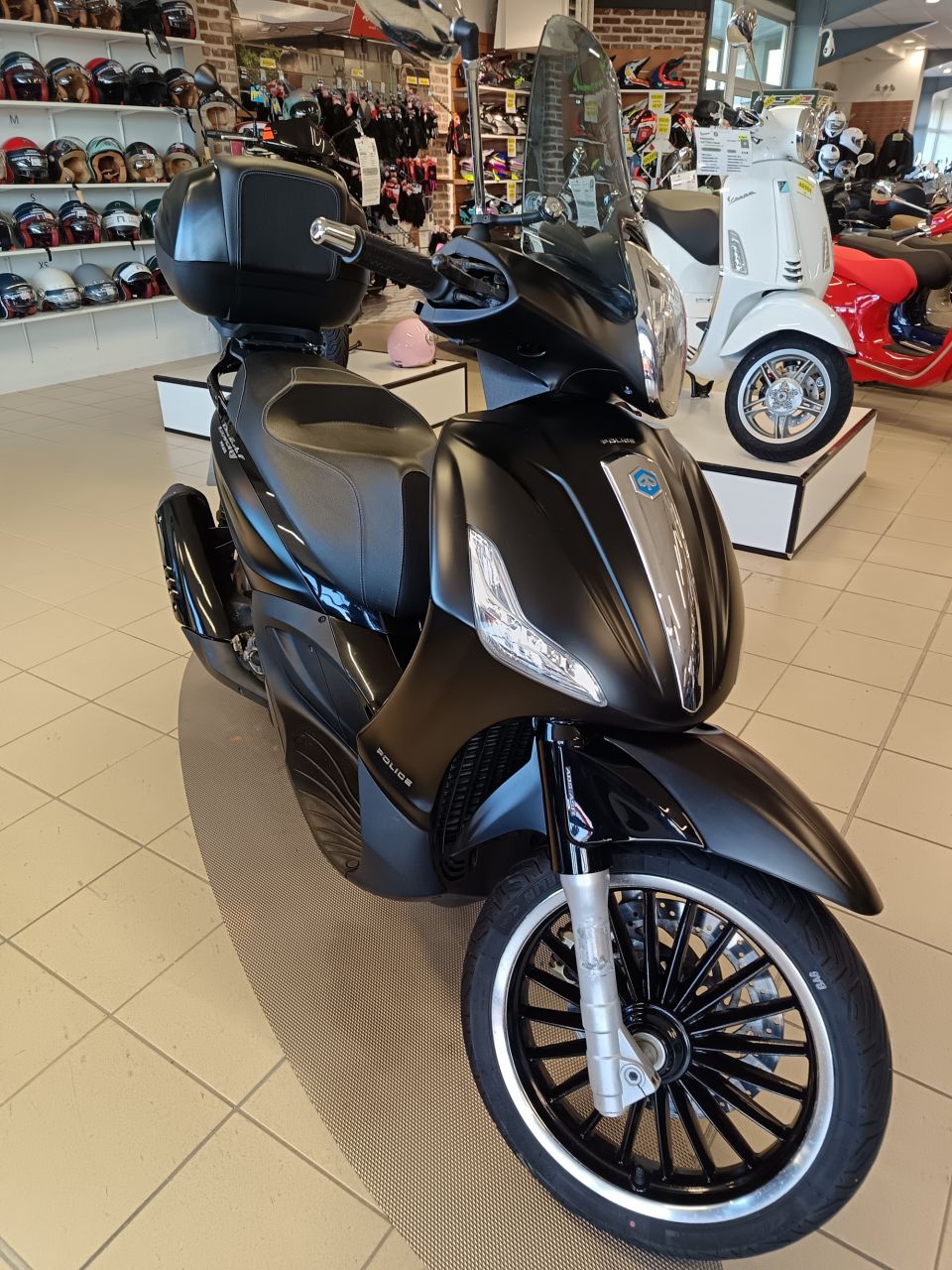 PIAGGIO BEVERLY 300 4