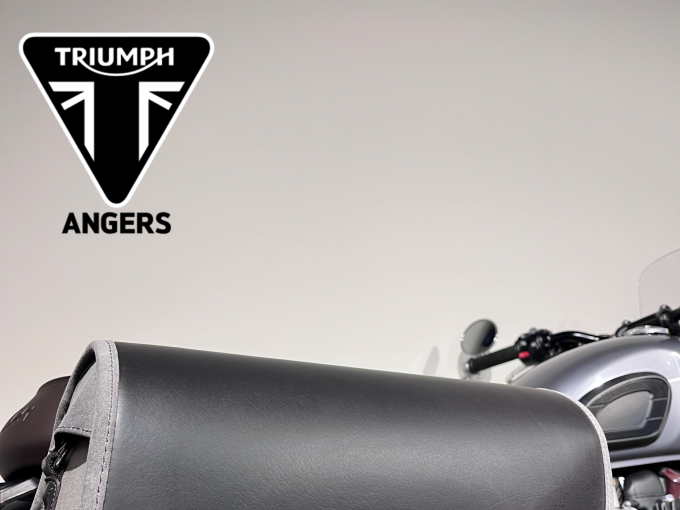 TRIUMPH Bonneville T120 Black 4