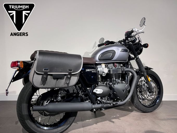 TRIUMPH Bonneville T120 Black 4
