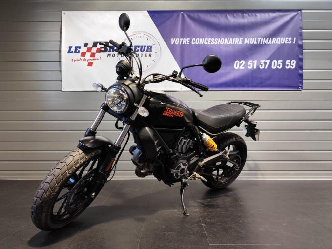 DUCATI 400 Scrambler Sixty 2 #hastag 4