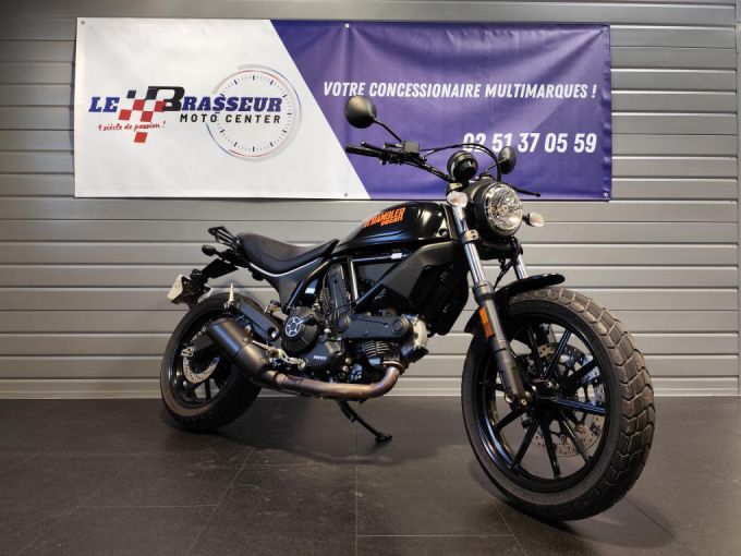 DUCATI 400 Scrambler Sixty 2 #hastag 4