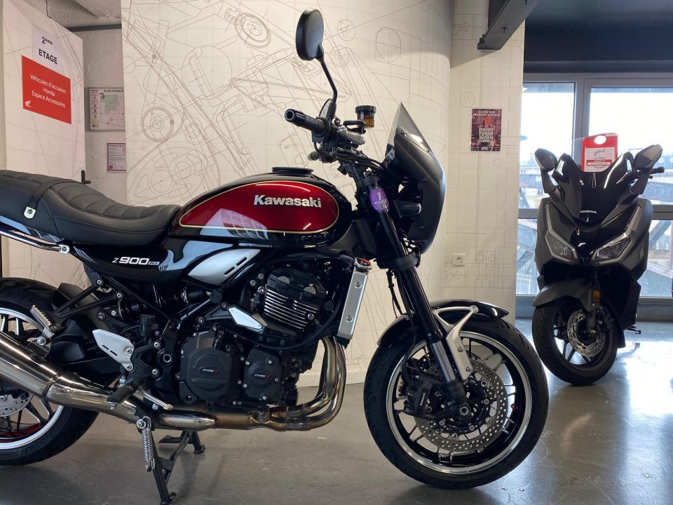 KAWASAKI Z900RS 4