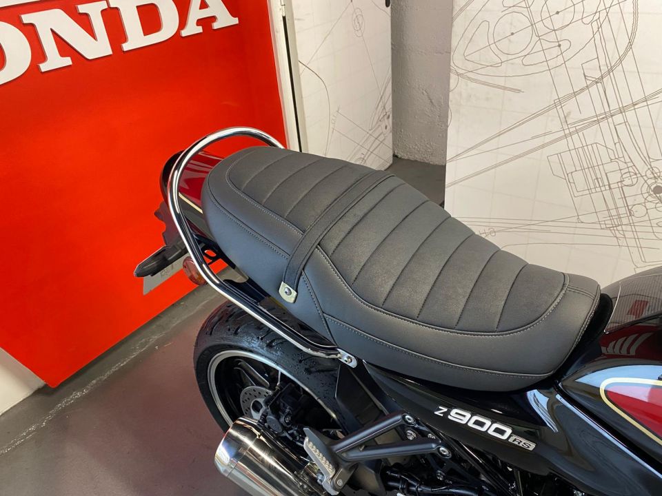 KAWASAKI Z900RS 4