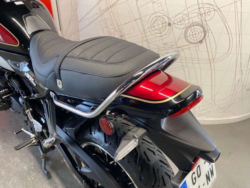 KAWASAKI Z900RS 4