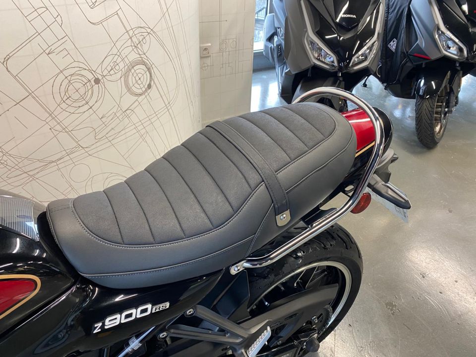KAWASAKI Z900RS 4