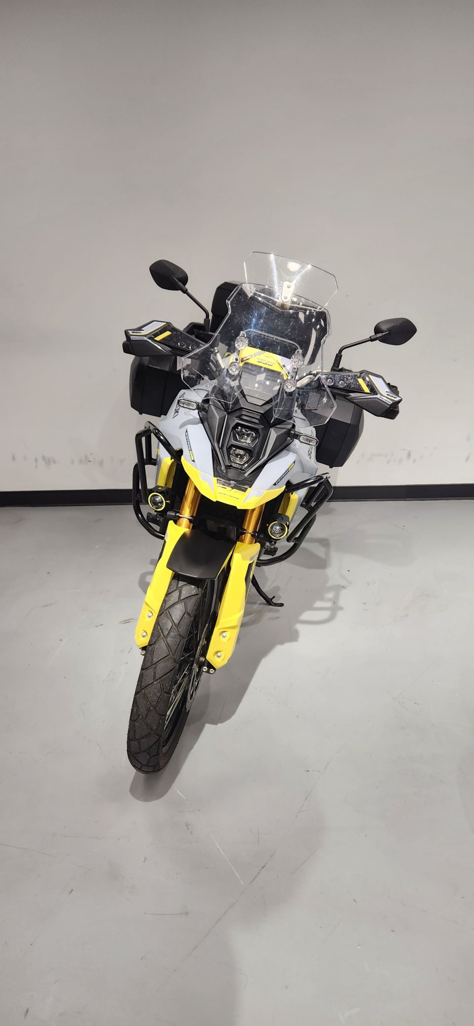 SUZUKI DL V-STROM 800DE 4