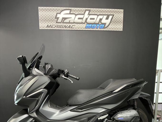 HONDA NSS FORZA 125 4