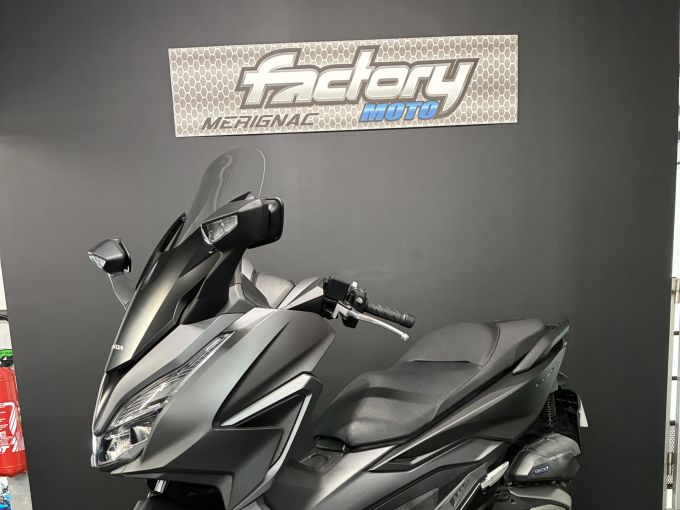 HONDA NSS FORZA 125 4