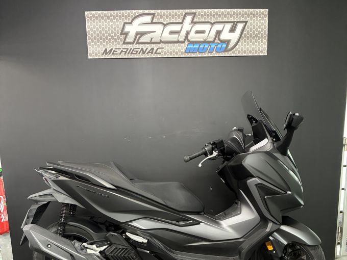 HONDA NSS FORZA 125 4