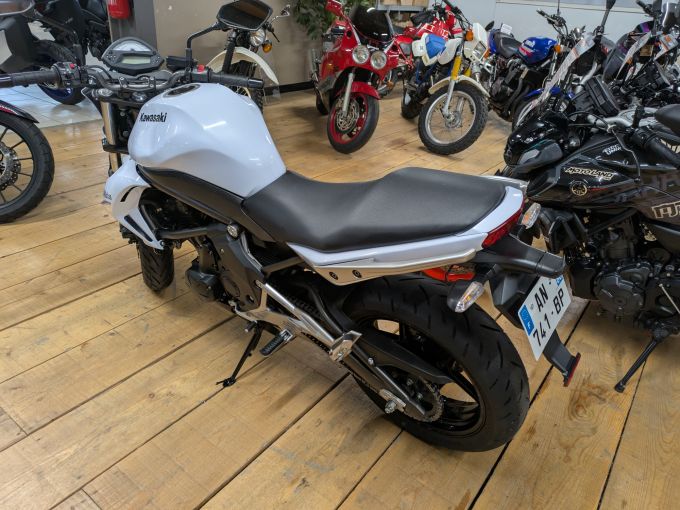 KAWASAKI ER-6 4