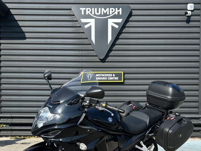 SUZUKI GSX 1250F 4