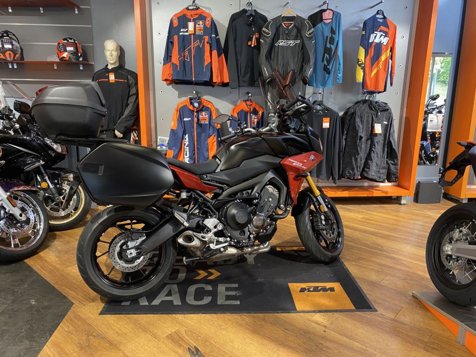 YAMAHA TRACER 900 GT 4