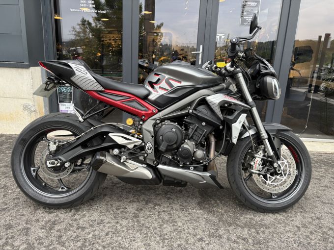 TRIUMPH STREET TRIPLE 765 RS 4