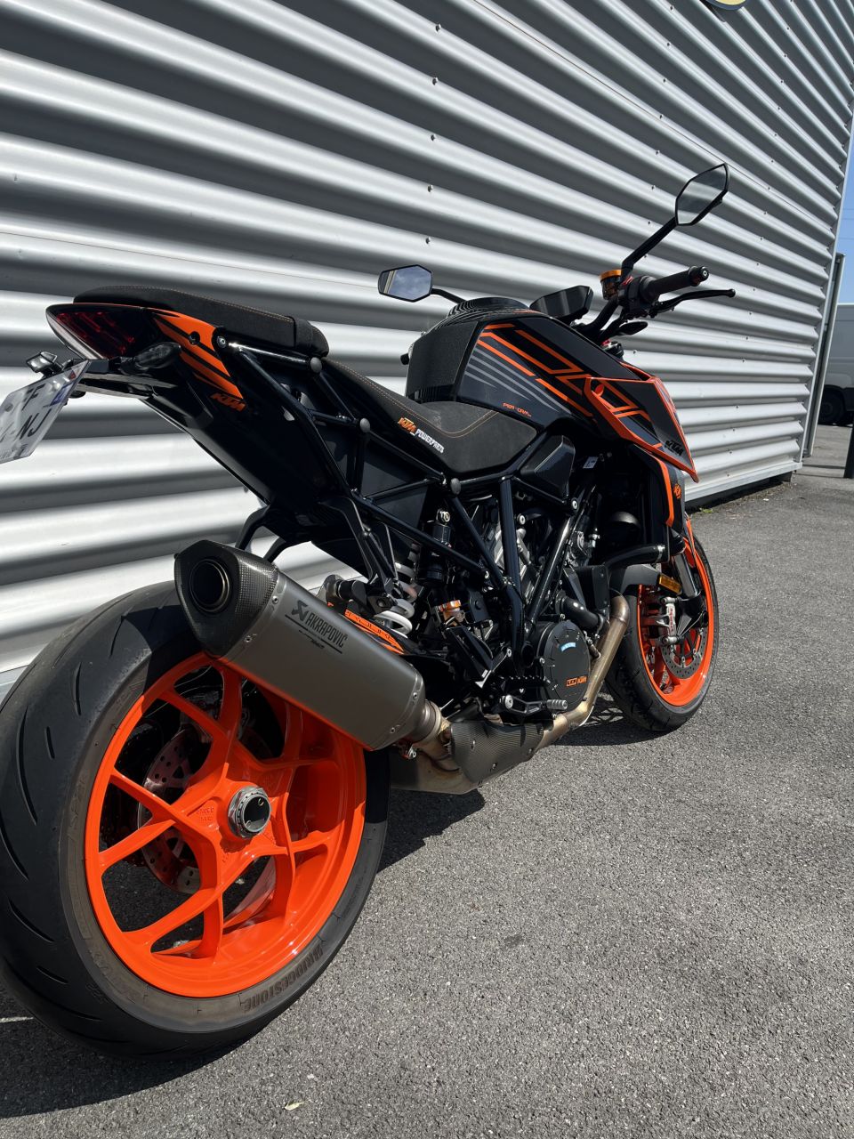 KTM 1290 SUPER DUKE R 4
