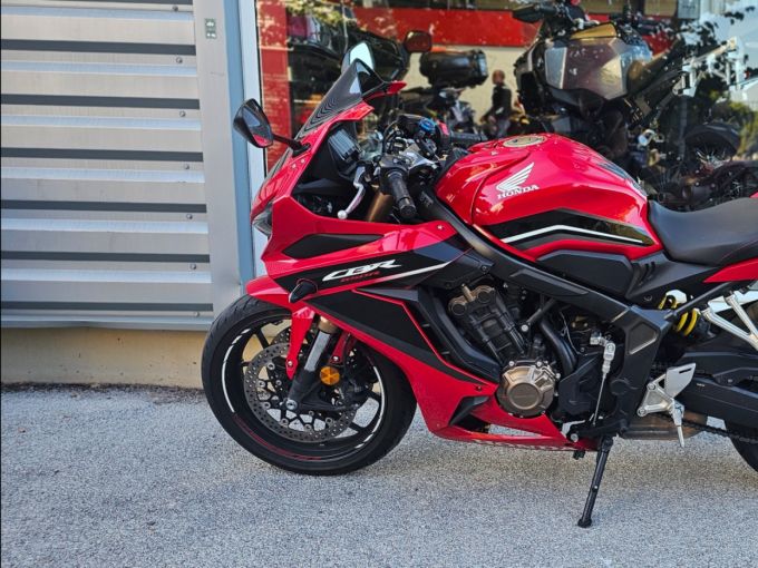 HONDA CBR 650 R (A2) 4