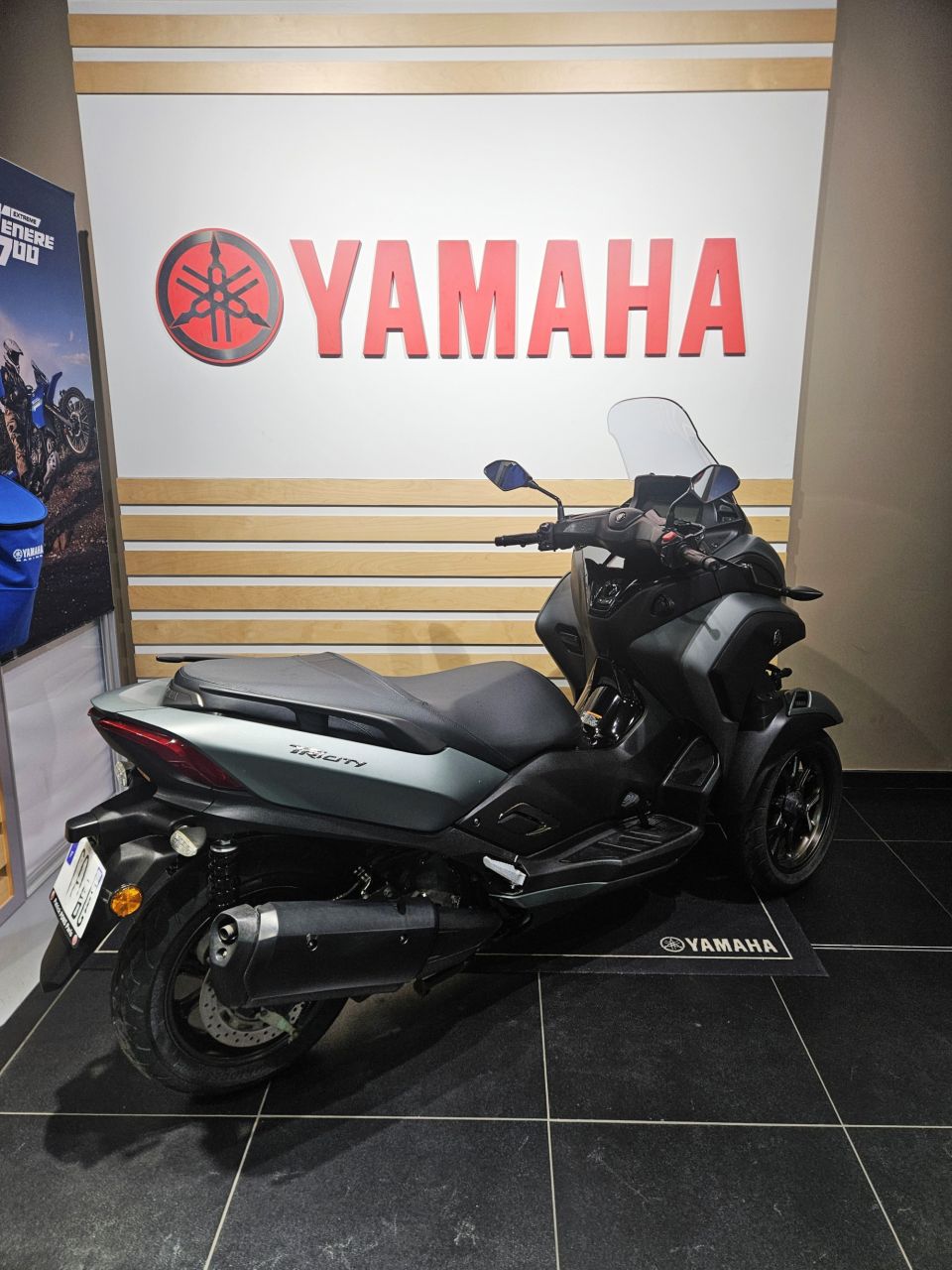 YAMAHA TRICITY 300 4