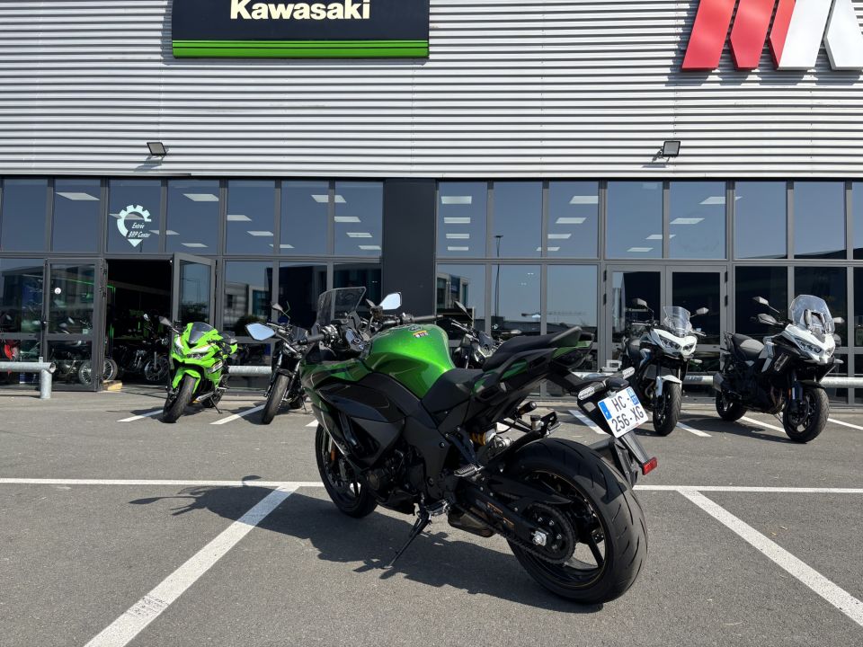 KAWASAKI NINJA 1100 SX SE 4